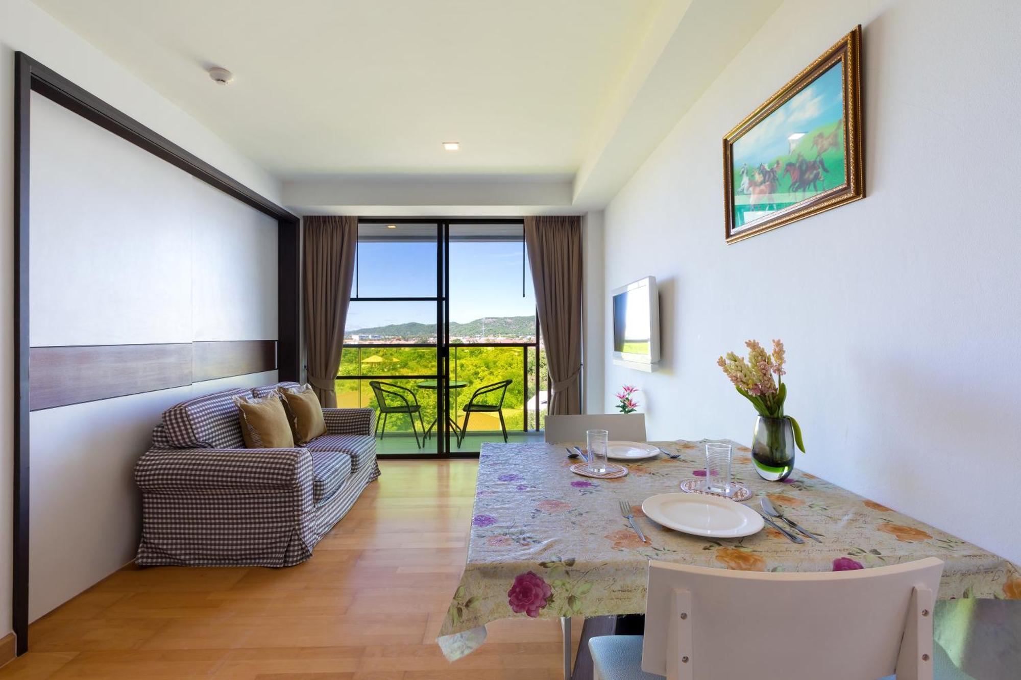 Rocco Hua Hin Beach Seaview 객실 사진